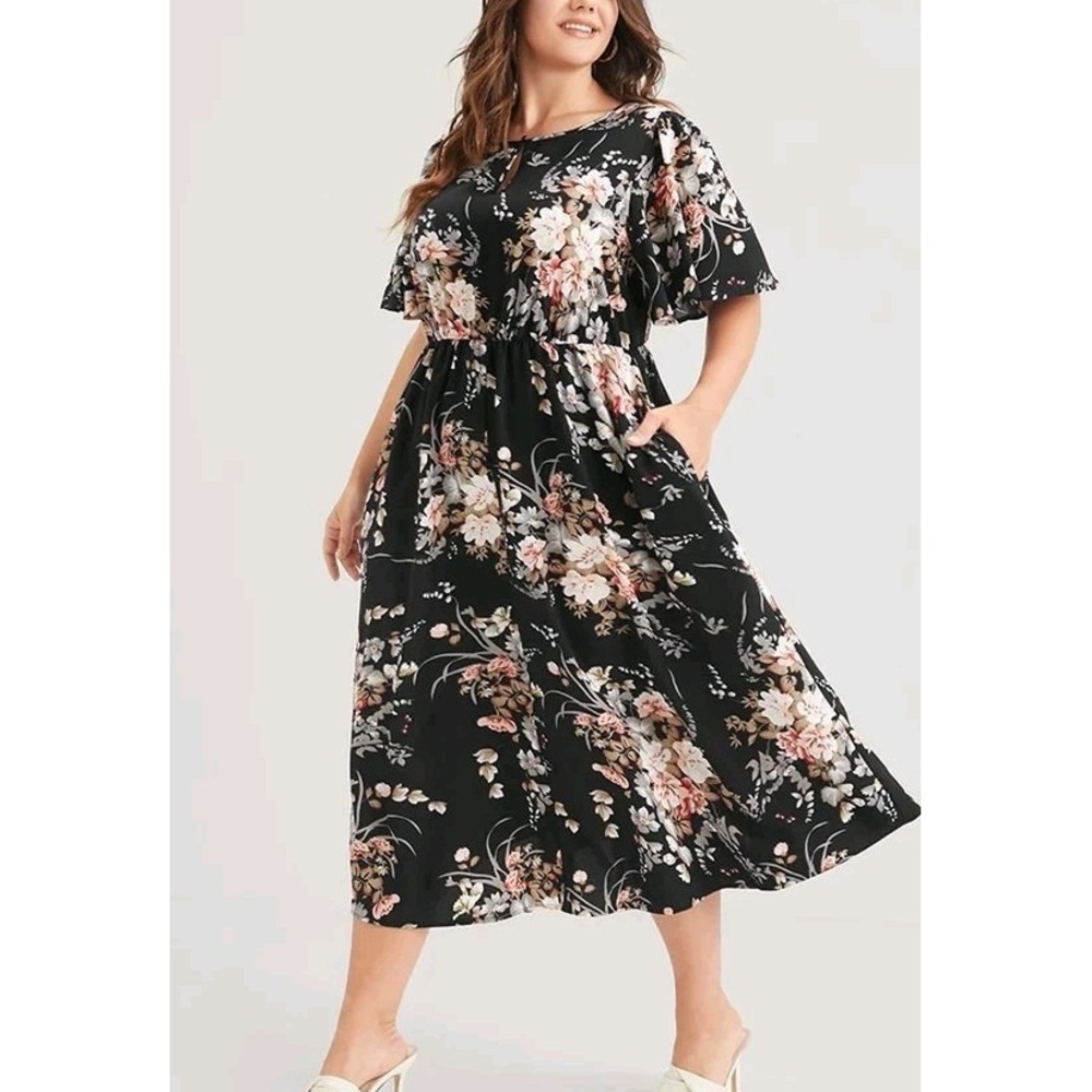 BloomChic Size 14/16 Floral Print Flowy 2 Pocket Dress NWT